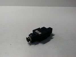 Volvo V70 Interruttore del pedale del freno 8622064