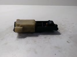 Volvo S60 Verrouillage du bouchon du réservoir de carburant 9483311