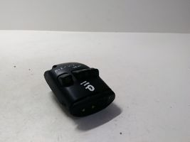 Toyota Avensis T220 Sound control switch 8623020010