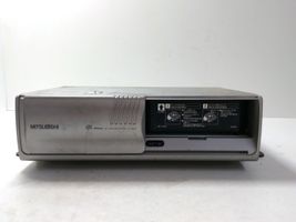 Mitsubishi Pajero CD/DVD-vaihdin MZ312569