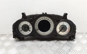 Mercedes-Benz C AMG W204 Tachimetro (quadro strumenti) A2049004408