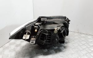 BMW 1 E82 E88 Lampa przednia 20B700LH