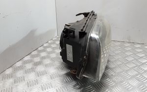 BMW 1 E82 E88 Lampa przednia 20B700LH