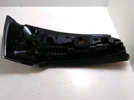 Audi Q5 SQ5 Lampy tylnej klapy bagażnika 812760163