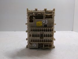 Nissan Primera Module de fusibles 24350AV700