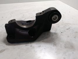 Volvo S60 Staffa del cuscinetto di supporto dell’albero di trasmissione 30787842