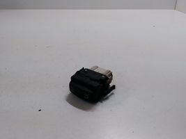 Renault Laguna II Cruise control switch 002447B