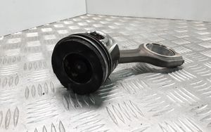 Peugeot 307 Piston avec bielle 