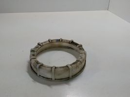 Mercedes-Benz ML W163 Anello/dado di bloccaggio della vite della pompa del carburante nel serbatoio 07AA20055