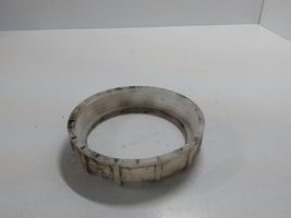 Mercedes-Benz ML W163 Anello/dado di bloccaggio della vite della pompa del carburante nel serbatoio 07AA20055