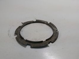 Audi A5 8T 8F Bague de verrouillage pour réservoir de carburant 1K0201375