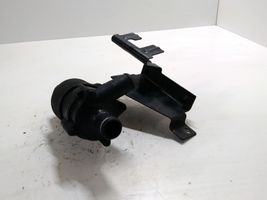 Mercedes-Benz C W202 Pompe à eau de liquide de refroidissement 0018351364