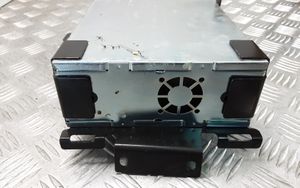 Land Rover Range Rover L322 Panel radia YIL000022