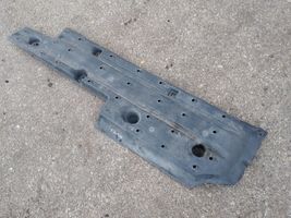 Toyota Prius (XW20) Protezione inferiore 5816747010