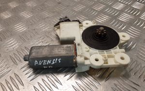 Toyota Avensis T250 Motorino alzacristalli della portiera anteriore 0130822032