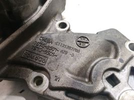 Ford Focus Vesipumppu 7S7G8501