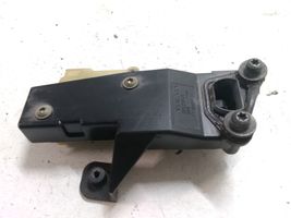 Volvo V70 Motorino del tappo del serbatoio del carburante 9152856