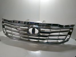 Toyota Hilux (AN10, AN20, AN30) Grille calandre supérieure de pare-chocs avant 531110K450670