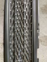 Land Rover Range Rover L322 Grille calandre supérieure de pare-chocs avant DHB500182