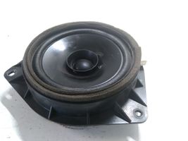 Toyota Corolla Verso E121 Takaoven kaiutin 8616044130