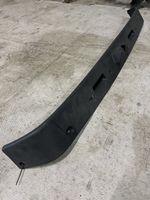 Mercedes-Benz E W211 Rivestimento serratura portellone posteriore/bagagliaio A2117470187