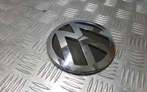 Volkswagen Touareg I Logo, emblème, badge 7L6853630