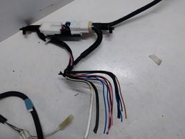 Toyota Prius (XW20) Arnés de cableado de la puerta trasera/maletero 8218547090A