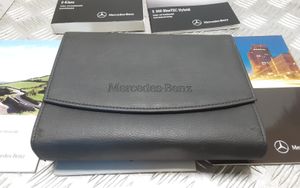 Mercedes-Benz E W212 Serviso knygelė 2125843101