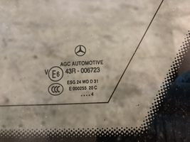 Mercedes-Benz E W212 Fenêtre latérale avant / vitre triangulaire A2126702600