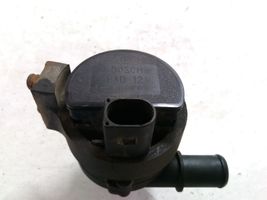 Renault Trafic II (X83) Pompe à eau de liquide de refroidissement 8200285950