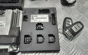 Audi A4 S4 B8 8K Komputer / Sterownik ECU i komplet kluczy 8R0907401J