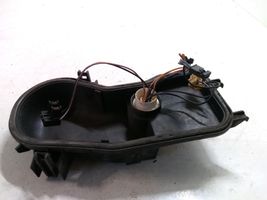 Ford Mondeo Mk III Osłona żarówki lampy przedniej 1305239177