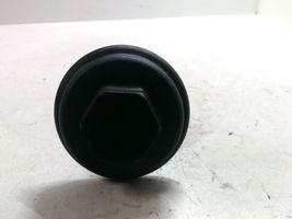 Volkswagen Sharan Oil filter cover 038117061