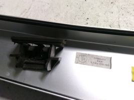 Porsche Cayenne (9PA) Altro elemento di rivestimento sottoporta/montante 7L5853317D