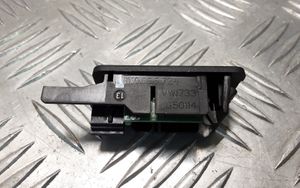 Volkswagen Touareg I Câble adaptateur AUX 1K0035724