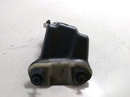 Volkswagen Golf Plus Supporto di montaggio del parafango 5M0821136