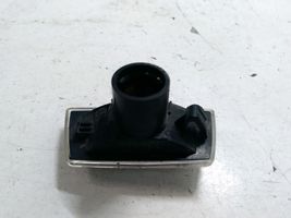 Opel Astra H Indicatore di direzione del parafango anteriore 13228580