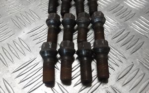 BMW 1 F20 F21 Nuts/bolts 