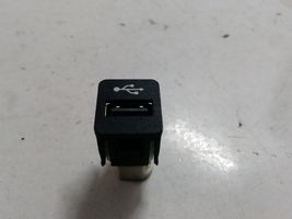 BMW 1 F20 F21 Connettore plug in USB 922929401