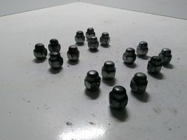 KIA Sportage Nuts/bolts 