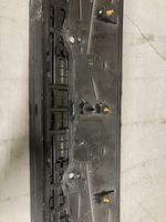 KIA Sportage Barra de luz de la matrícula/placa de la puerta del maletero 87371F1000
