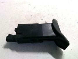 Opel Zafira A Motorino del tappo del serbatoio del carburante 24411353