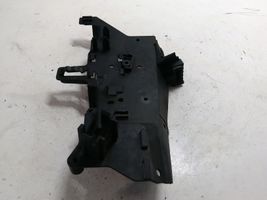 BMW 1 F20 F21 Altra parte del motore 7811112