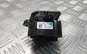 Land Rover Evoque I Interruptor del freno de mano/estacionamiento GJ322B623AA