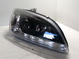 Lexus IS 220D-250-350 Lampa przednia 