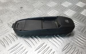 Mercedes-Benz R W251 Puhelin B67875846