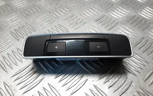 Audi A4 S4 B9 Centralina del climatizzatore 8W0919158