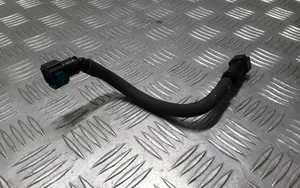 Volvo V40 Tuyau d'alimentation conduite de carburant 31432135