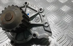 Volvo V40 Pompe de circulation d'eau 31368420