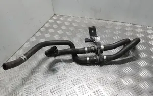 Volvo V40 Tuyau de liquide de refroidissement moteur 31319140